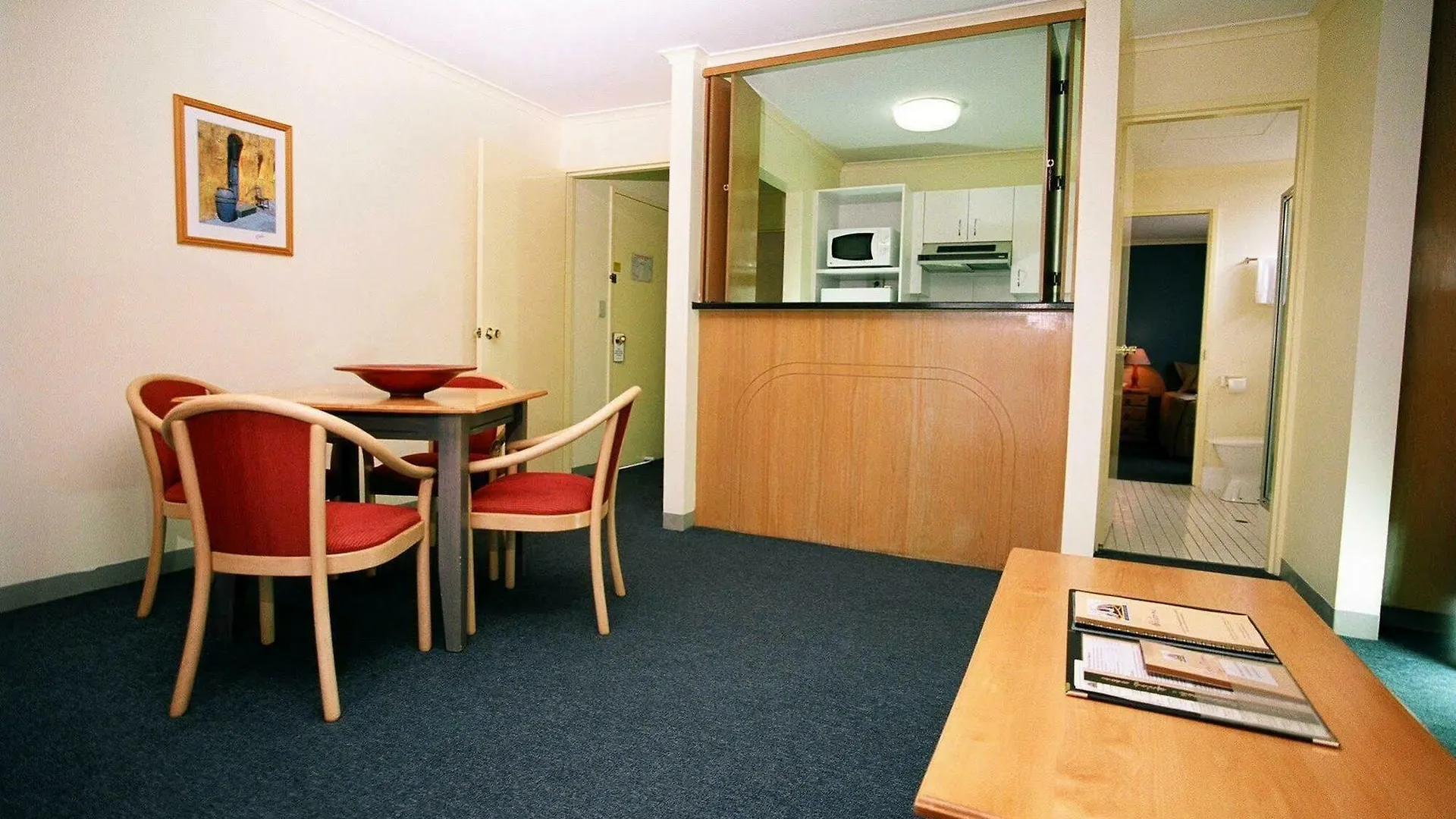 Mt Ommaney Hotel Apartments Брисбен 4*,